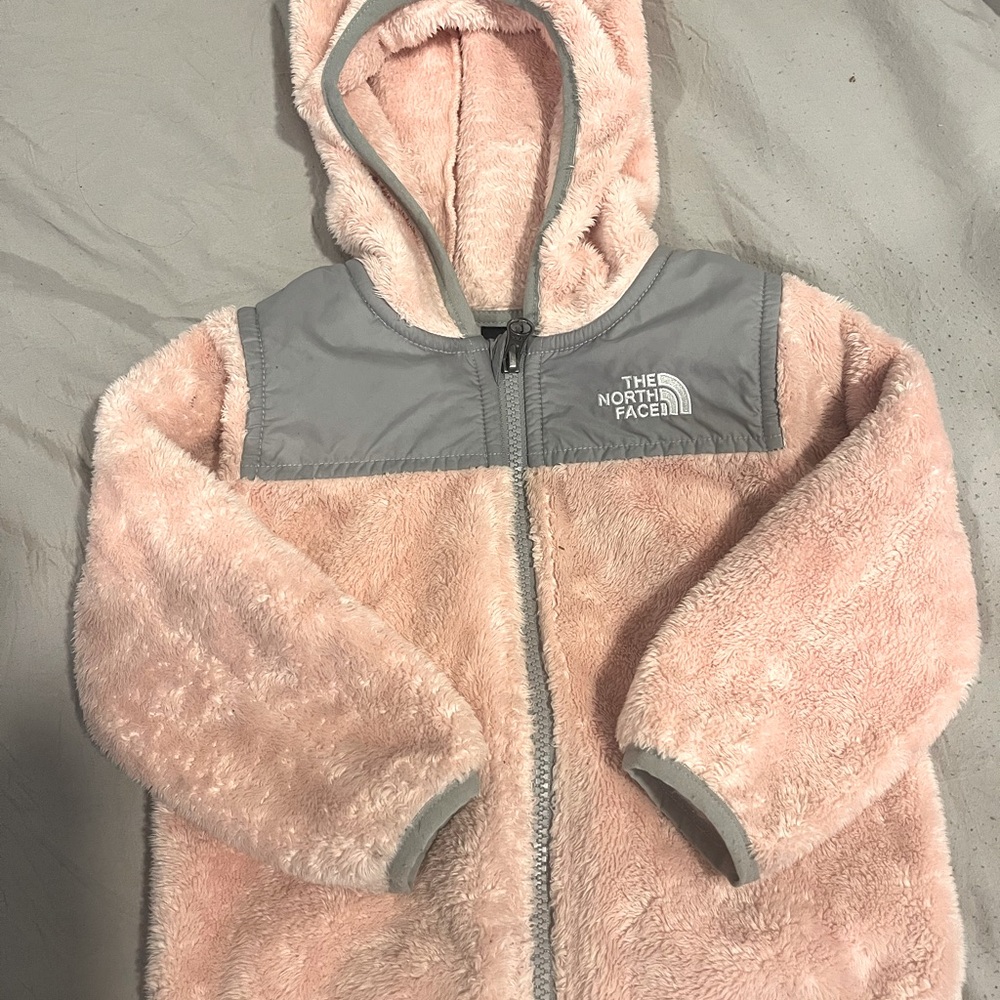 The North Face light pink baby girl fleece jacket